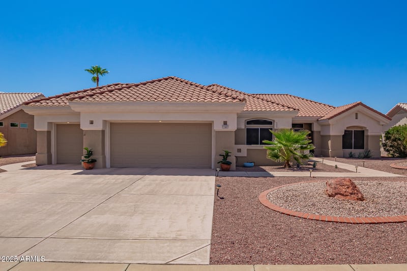 15401 Whitewood Dr, Sun City West, AZ 85375