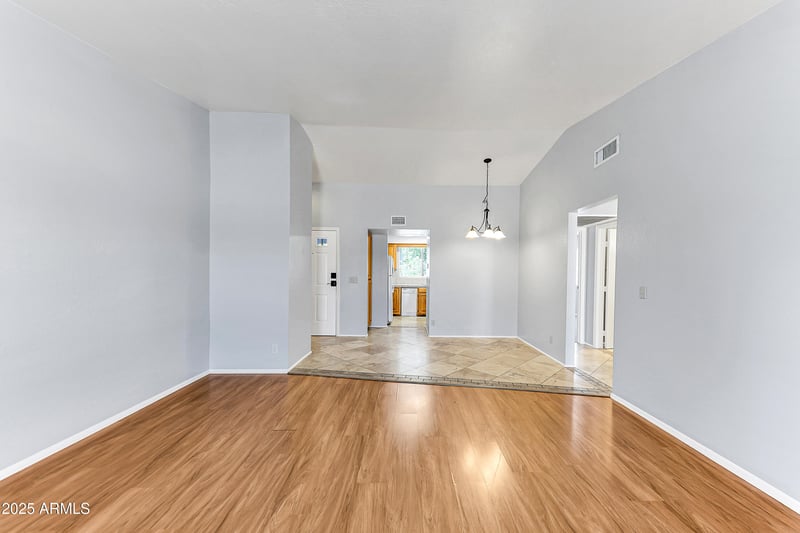 15402 28th St #226, Phoenix, AZ 85032