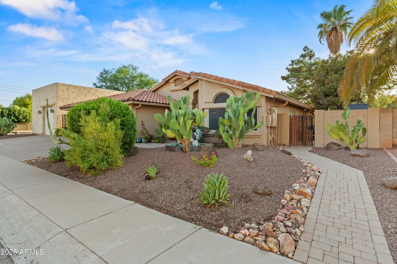 15402 45th Pl, Phoenix, AZ 85032