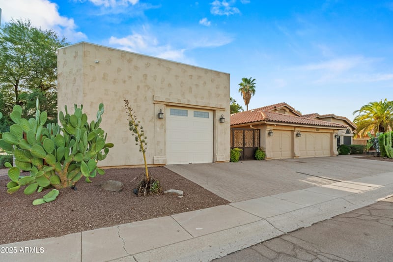 15402 45th Pl, Phoenix, AZ 85032