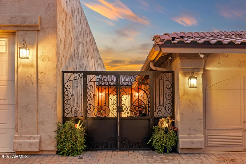 15402 45th Pl, Phoenix, AZ 85032