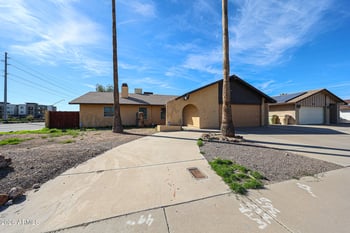 15402 56th Ave, Glendale, AZ 85306