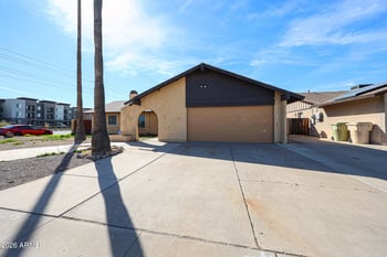 15402 56th Ave, Glendale, AZ 85306