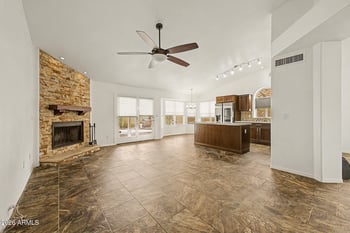 15403 24th St, Phoenix, AZ 85048