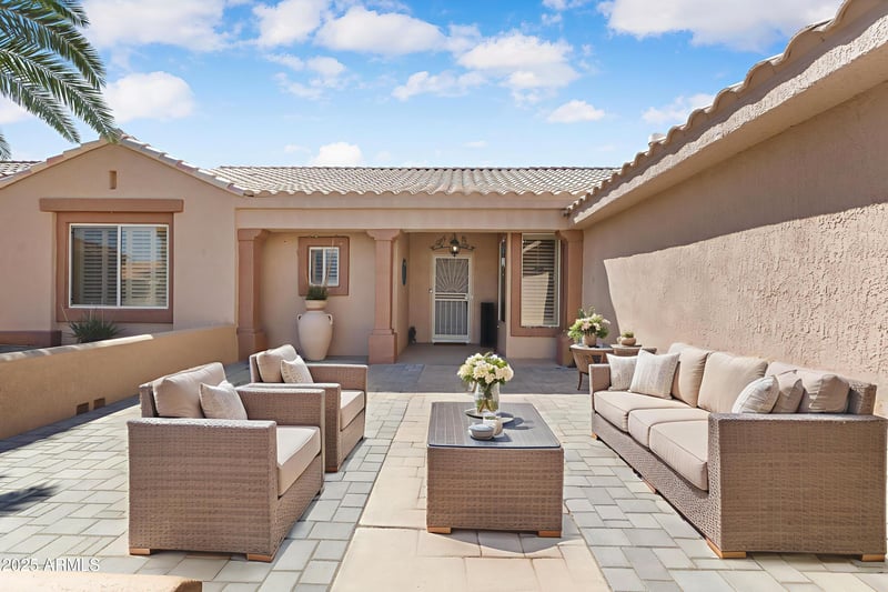 15403 Gunsight Dr, Sun City West, AZ 85375