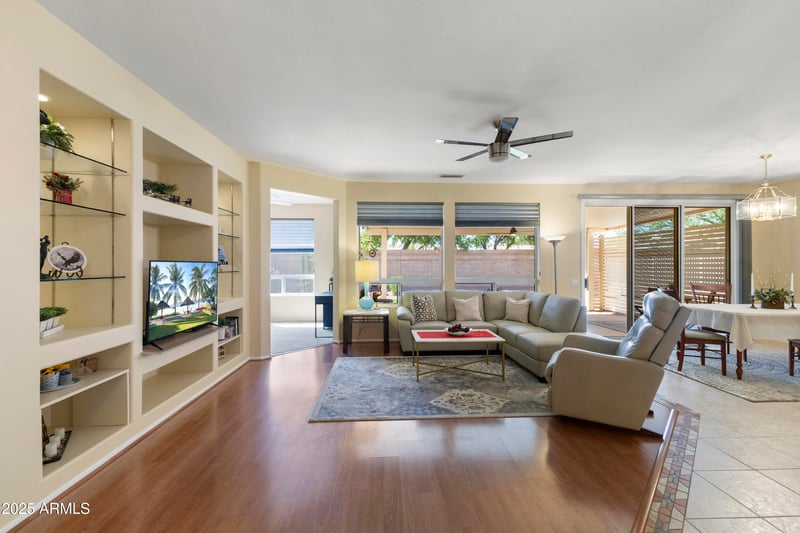 15403 Gunsight Dr, Sun City West, AZ 85375