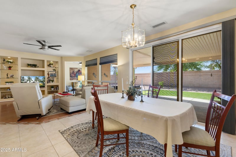 15403 Gunsight Dr, Sun City West, AZ 85375