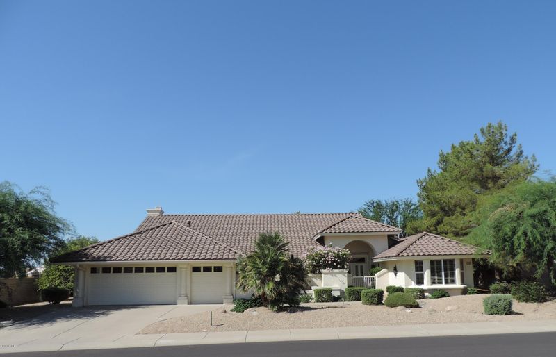 15403 W Huron Dr, Sun City West, AZ 85375