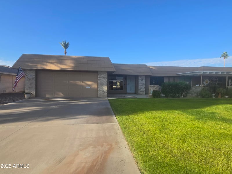 15406 Boswell Blvd, Sun City, AZ 85351