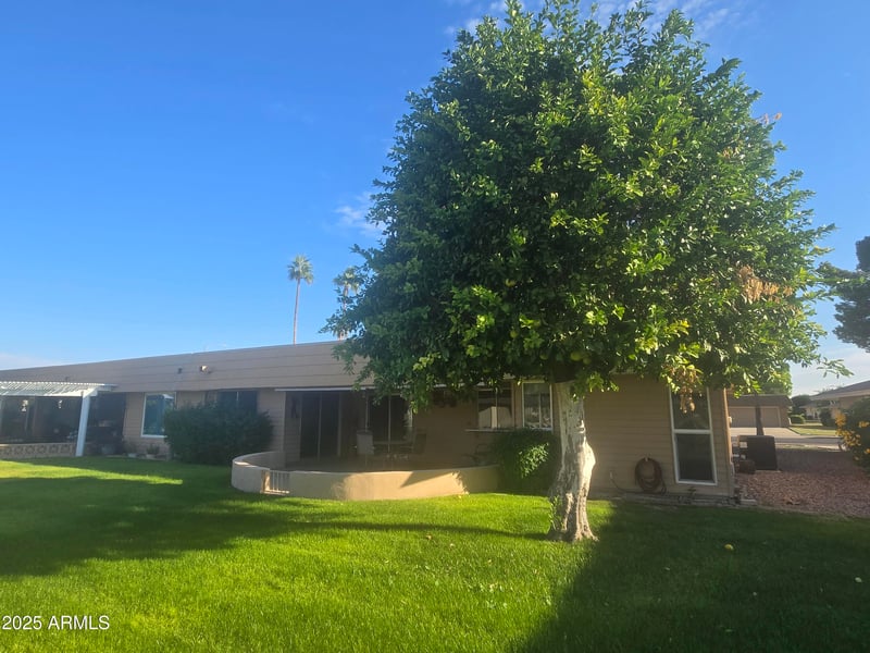 15406 Boswell Blvd, Sun City, AZ 85351