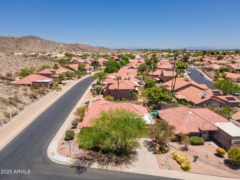15407 38th St, Phoenix, AZ 85044