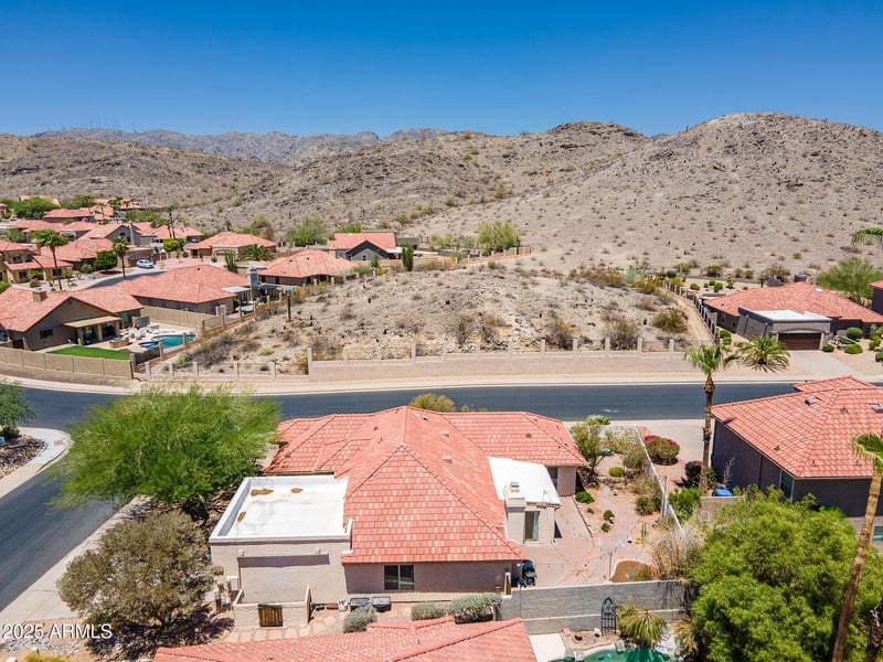15407 38th St, Phoenix, AZ 85044