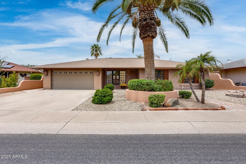 15408 111th Ave, Sun City, AZ 85351