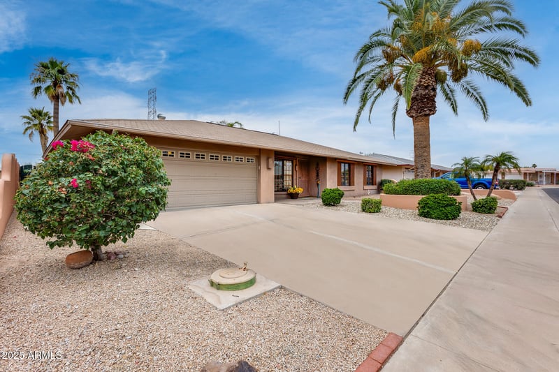 15408 111th Ave, Sun City, AZ 85351