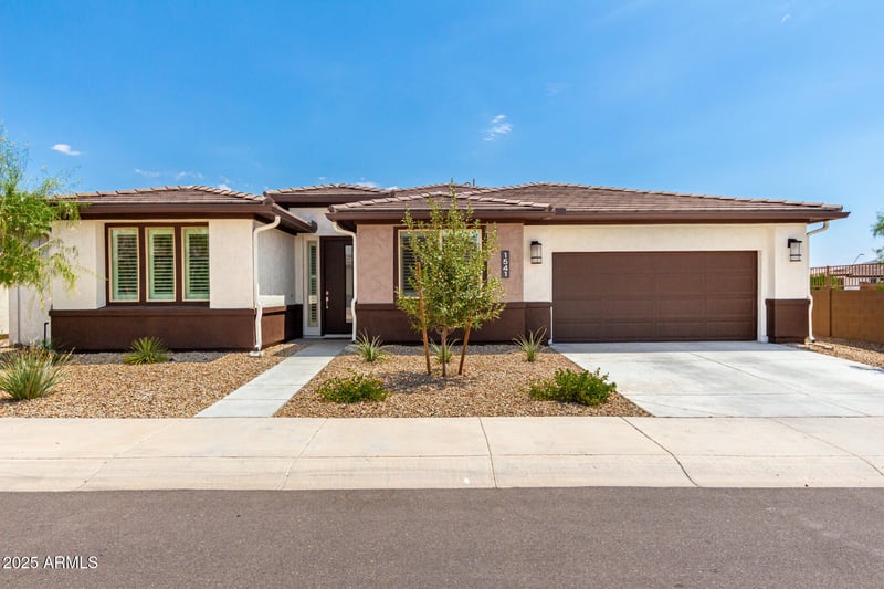 1541 Camina Buena Vi, San Tan Valley, AZ 85140