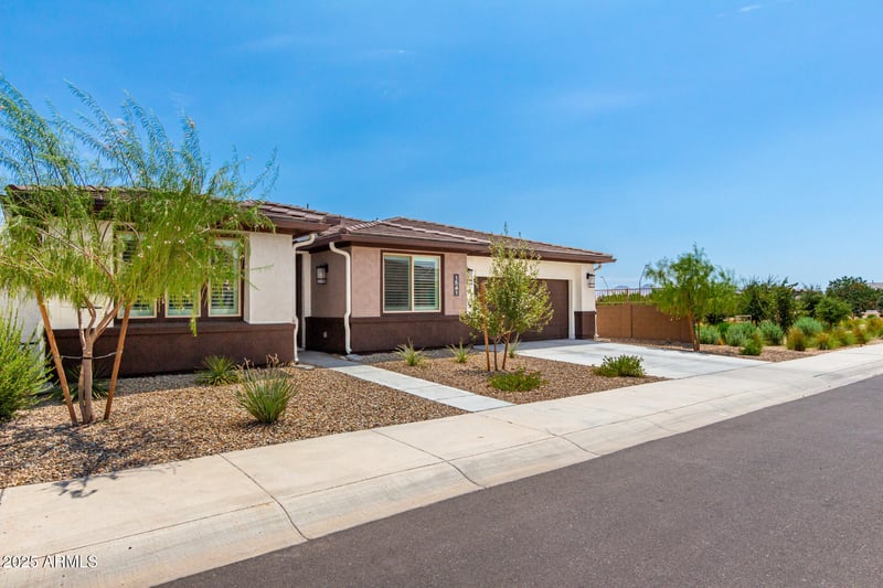 1541 Camina Buena Vi, San Tan Valley, AZ 85140