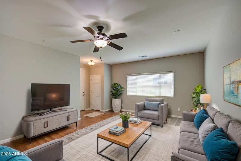 1541 Crape Rd, San Tan Valley, AZ 85140