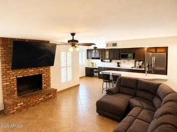 1541 E Gary St, Mesa, AZ 85203