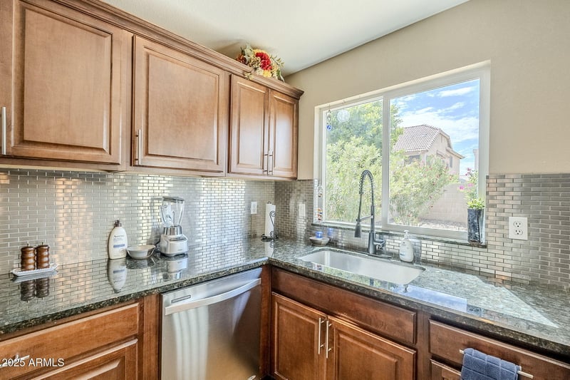 1541 Ivanhoe Ct, Chandler, AZ 85224