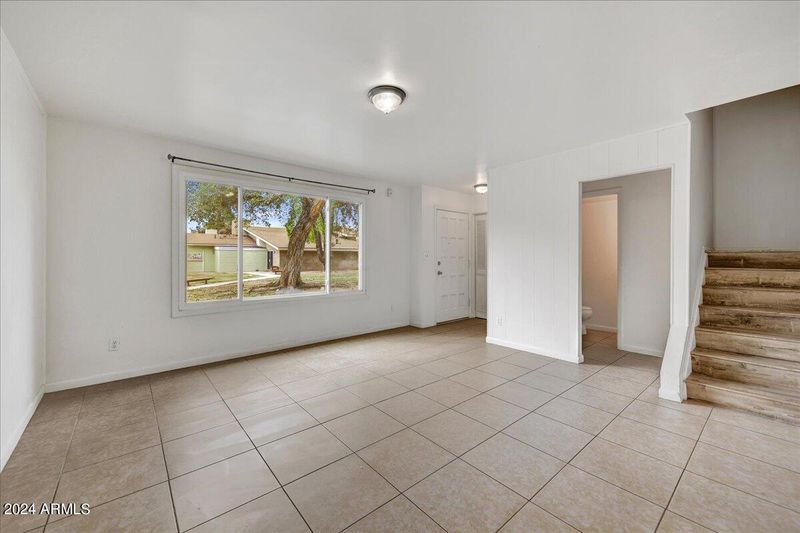 1541 W Hazelwood St, Phoenix, AZ 85015