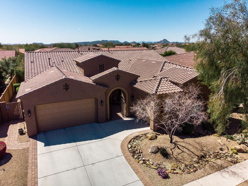 1541 W Silentcove Ln, Phoenix, AZ 85085