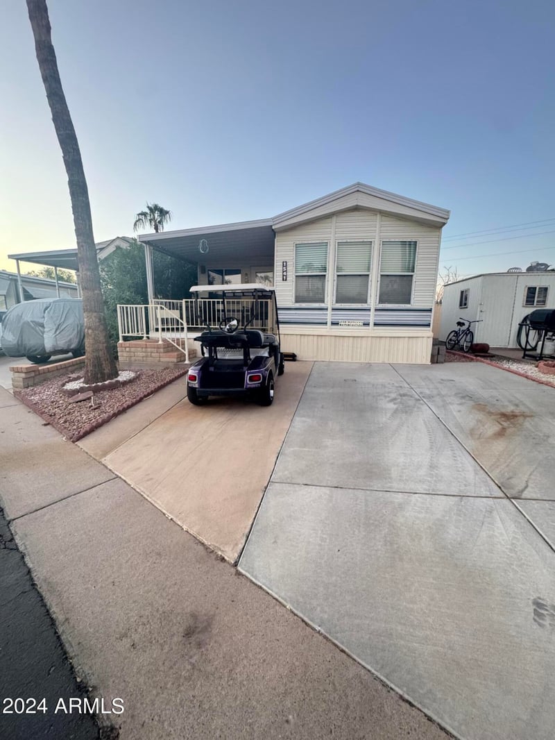 1541 Yurok --, Apache Junction, AZ 85119
