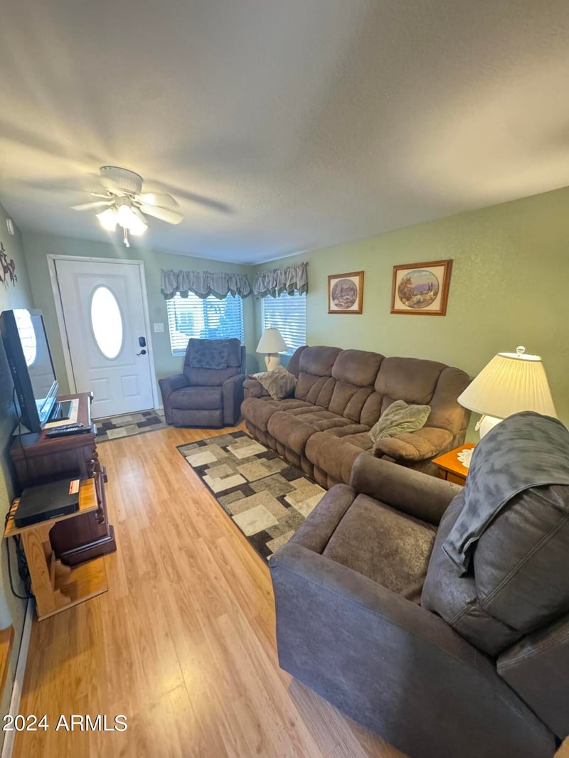 1541 Yurok --, Apache Junction, AZ 85119