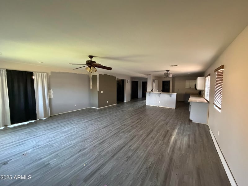 15410 170th Ln, Surprise, AZ 85388