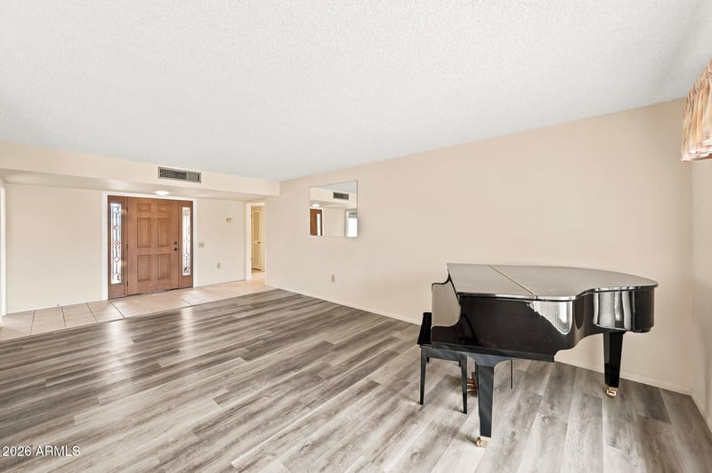 15410 Ridgeview Rd, Sun City, AZ 85351