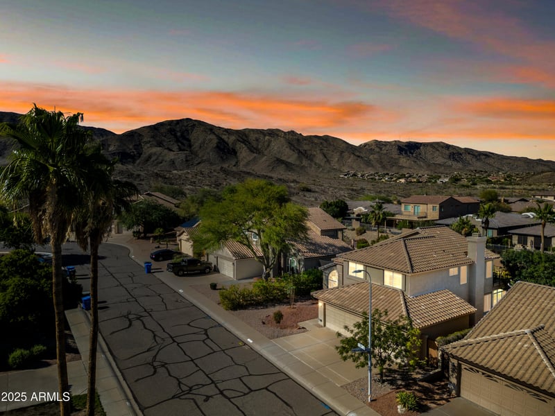 15411 13th Ave, Phoenix, AZ 85045