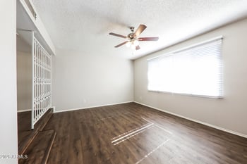 15412 N 55th Dr, Glendale, AZ 85306
