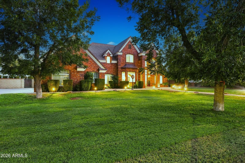 15415 E Pickett Ct, Gilbert, AZ 85298