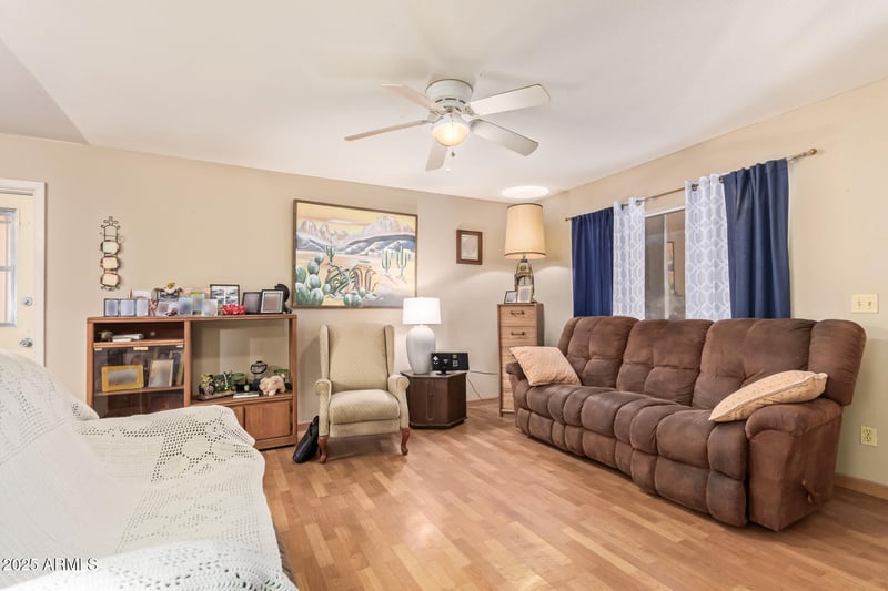 15419 20th St, Phoenix, AZ 85022