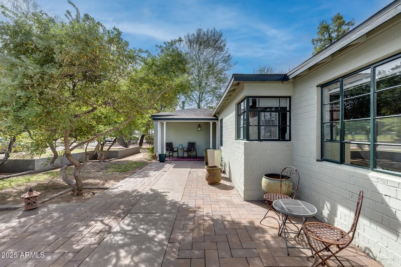 1542 Edgemont Ave, Phoenix, AZ 85007