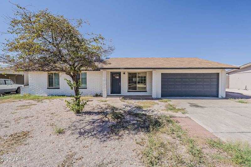 1542 Kerry Ln, Phoenix, AZ 85027