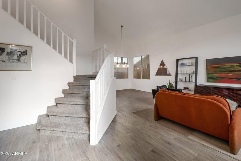 15421 16th Dr, Phoenix, AZ 85045