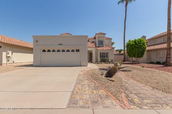 15421 38th Pl, Phoenix, AZ 85044