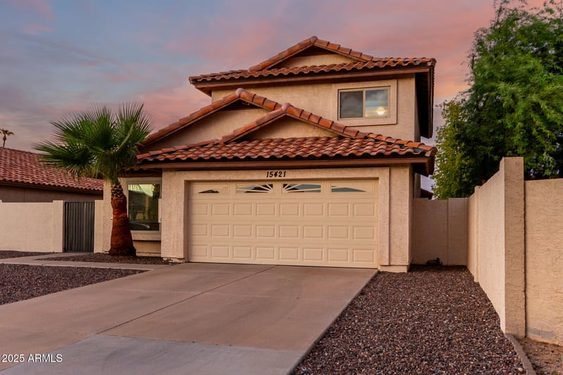 15421 38th St, Phoenix, AZ 85044