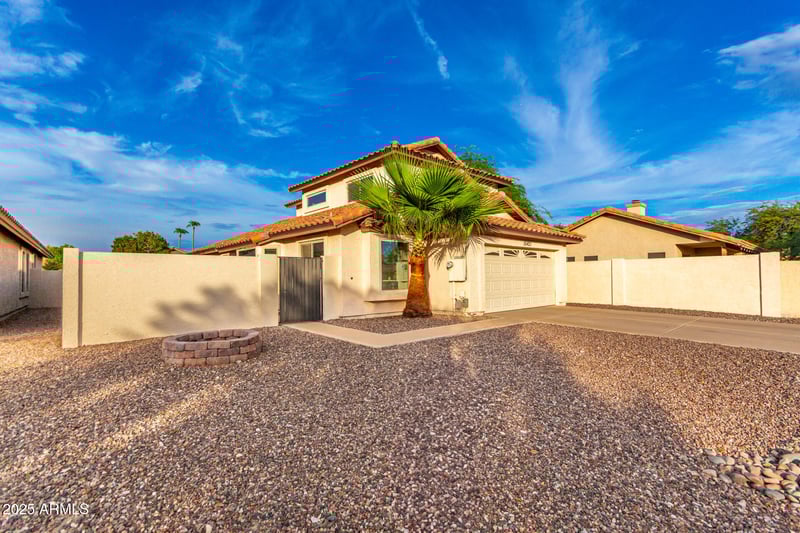 15421 38th St, Phoenix, AZ 85044