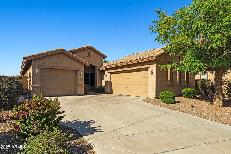 15422 Ventura St, Surprise, AZ 85379