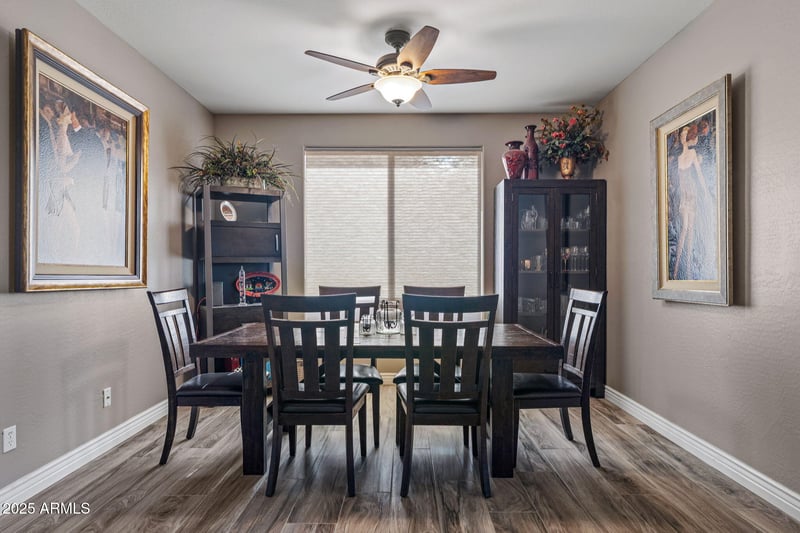 15422 Ventura St, Surprise, AZ 85379