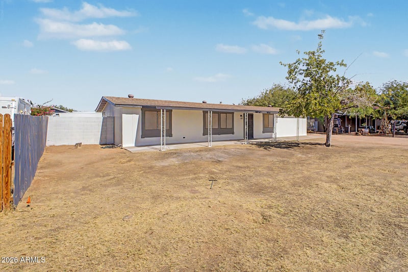 15423 N 69th Dr, Peoria, AZ 85382