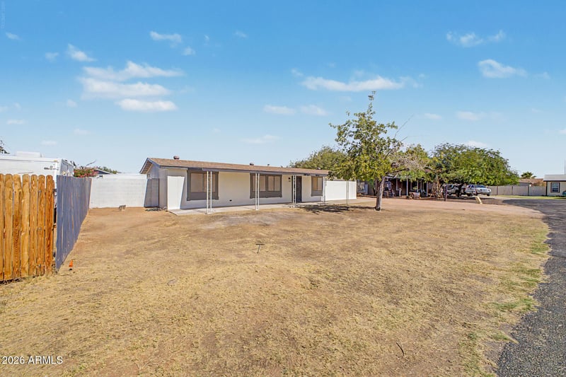 15423 N 69th Dr, Peoria, AZ 85382