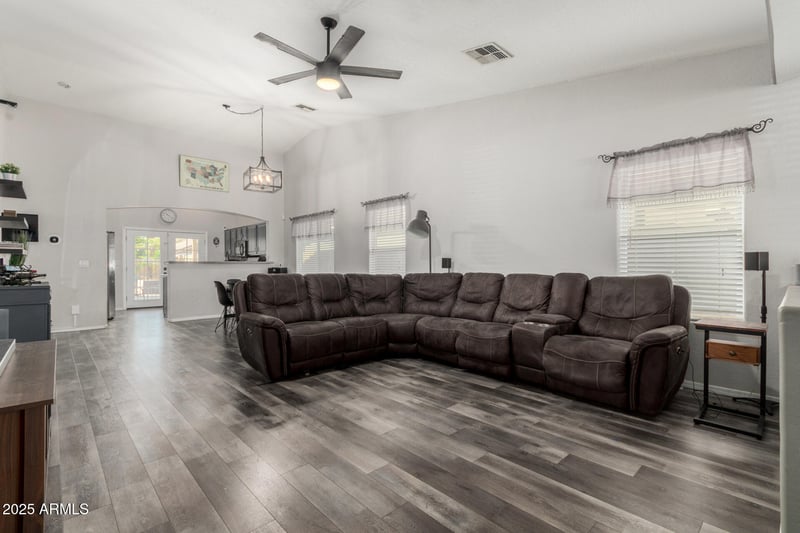 15425 Hope Dr, Surprise, AZ 85379