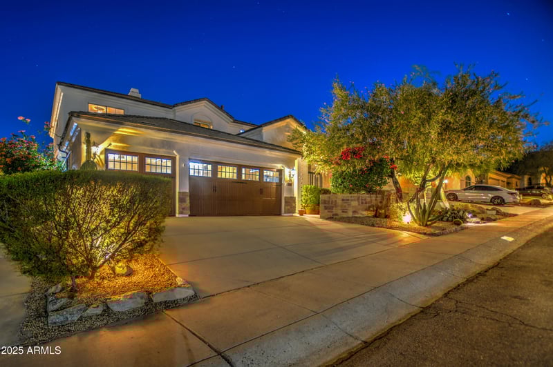 15426 4th Ave, Phoenix, AZ 85045
