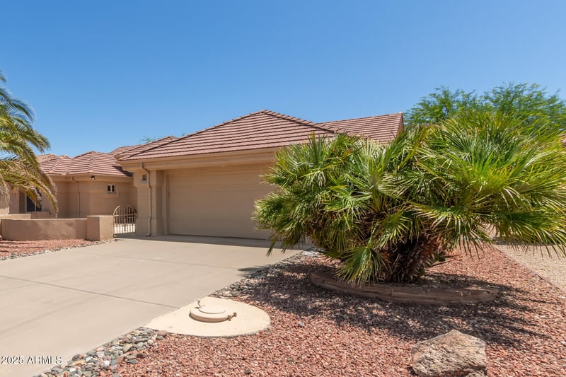 15427 Heritage Dr, Sun City West, AZ 85375