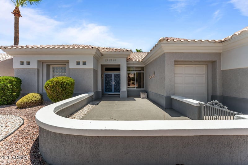15427 Gunsight Dr, Sun City West, AZ 85375