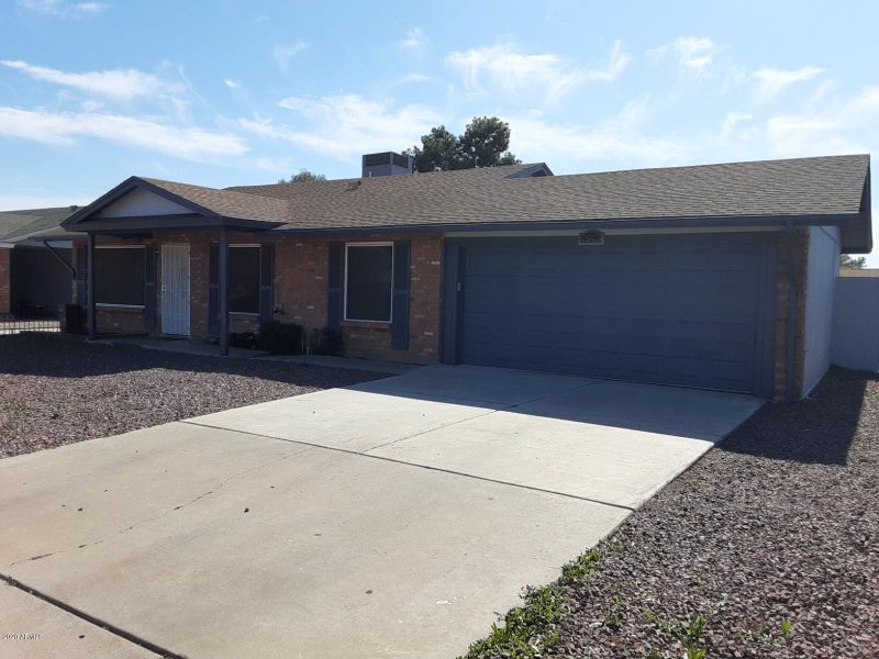 1543 E Hampton Cir, Mesa, AZ 85204