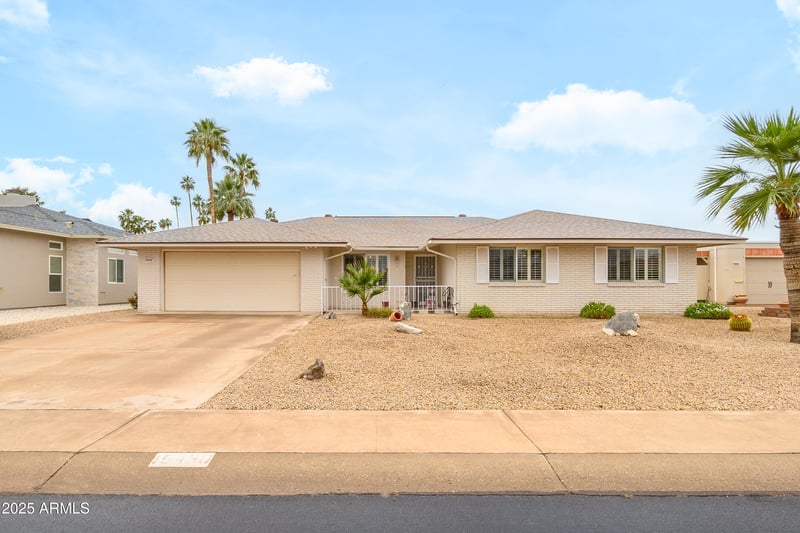 15430 Bowling Green Dr, Sun City, AZ 85351