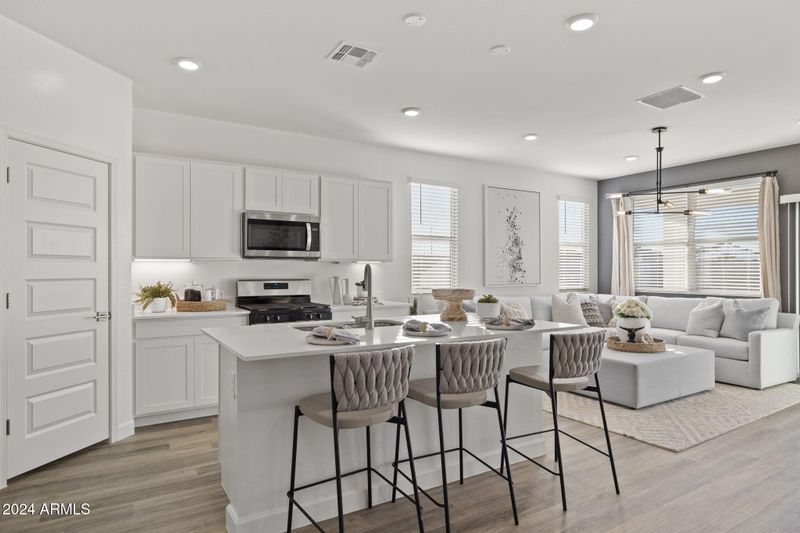 15430 W Hackamore Dr, Surprise, AZ 85387